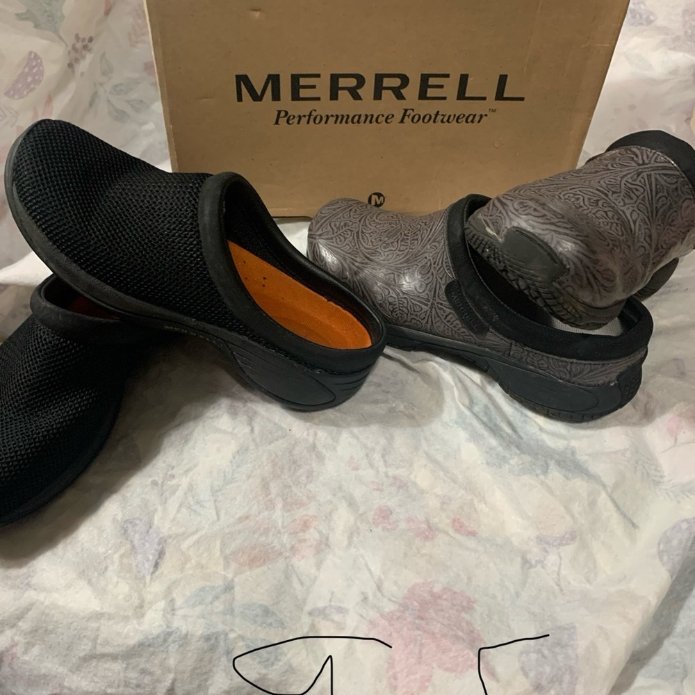 Merrell Black and Gray Slip-On Loafers